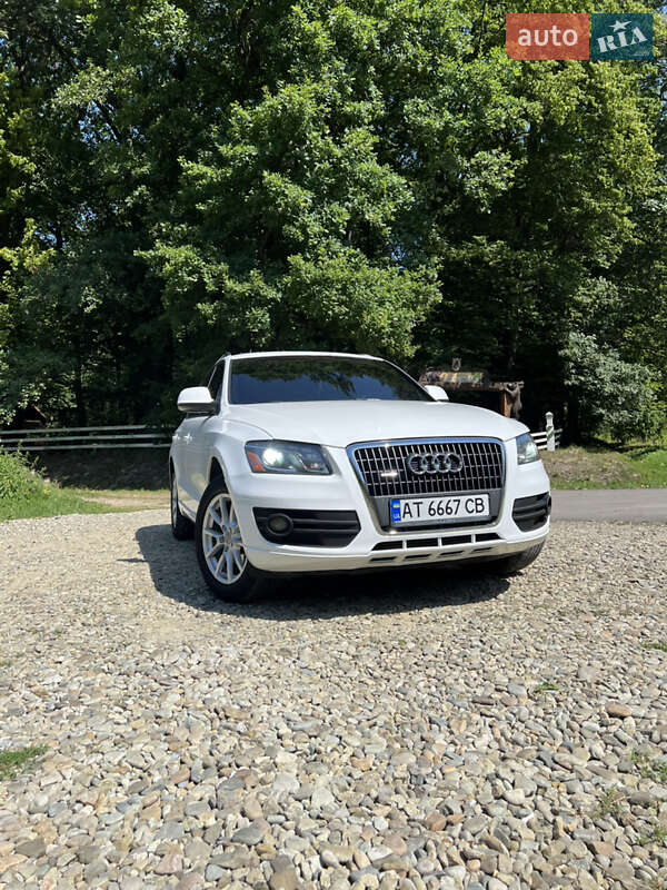 Внедорожник / Кроссовер Audi Q5 2011 в Ивано-Франковске