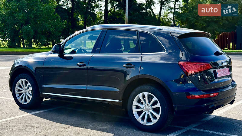 Внедорожник / Кроссовер Audi Q5 2014 в Киеве
