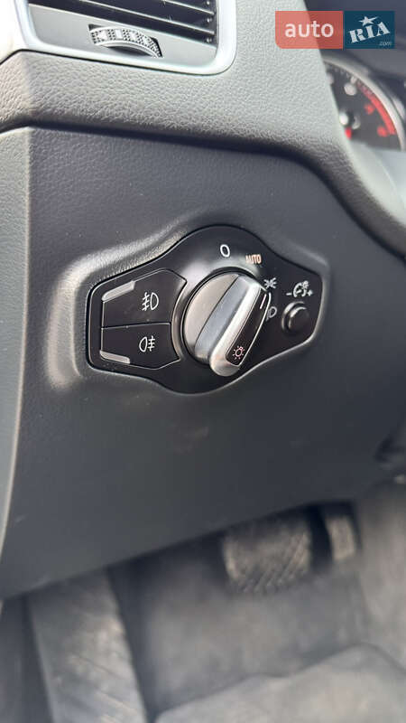 Внедорожник / Кроссовер Audi Q5 2014 в Киеве
