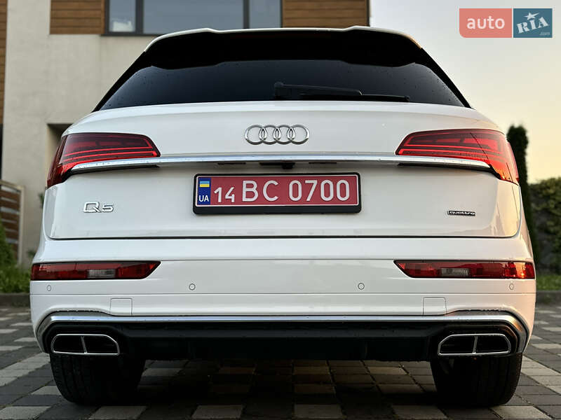 Внедорожник / Кроссовер Audi Q5 2022 в Стрые