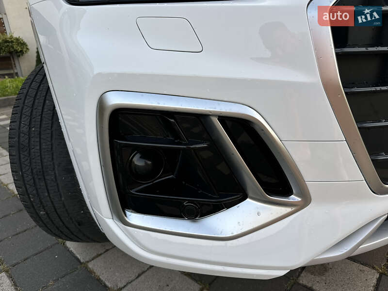 Внедорожник / Кроссовер Audi Q5 2022 в Стрые