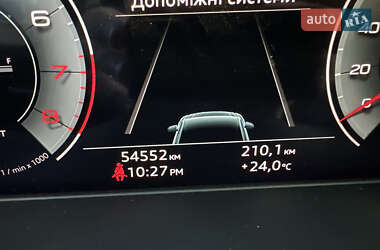 Внедорожник / Кроссовер Audi Q5 2022 в 