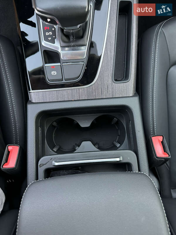 Внедорожник / Кроссовер Audi Q5 2022 в Стрые