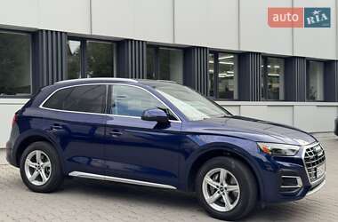 Внедорожник / Кроссовер Audi Q5 2021 в 