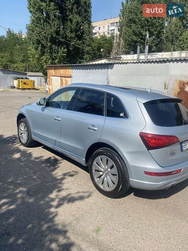 Внедорожник / Кроссовер Audi Q5 2012 в Одессе