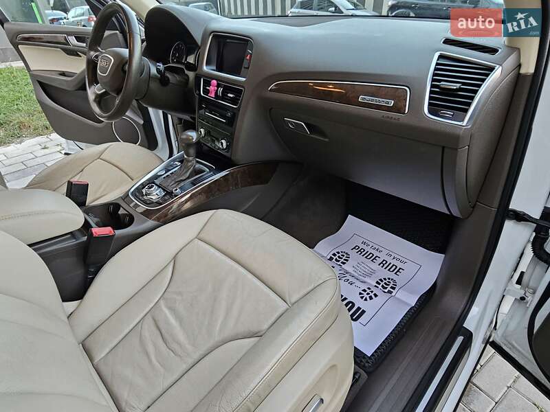 Внедорожник / Кроссовер Audi Q5 2015 в Львове
