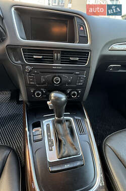 Внедорожник / Кроссовер Audi Q5 2012 в 