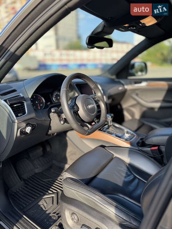 Внедорожник / Кроссовер Audi Q5 2013 в Киеве