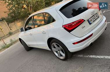 Внедорожник / Кроссовер Audi Q5 2016 в 