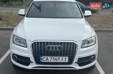 Внедорожник / Кроссовер Audi Q5 2015 в 