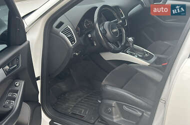 Внедорожник / Кроссовер Audi Q5 2015 в 