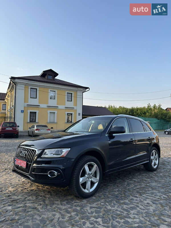 Позашляховик / Кросовер Audi Q5 2016 в Луцьку