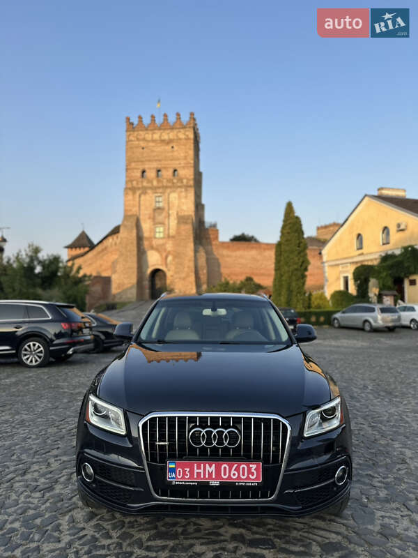 Позашляховик / Кросовер Audi Q5 2016 в Луцьку