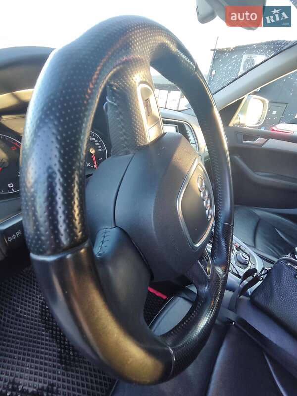 Внедорожник / Кроссовер Audi Q5 2010 в Львове