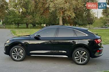 Внедорожник / Кроссовер Audi Q5 2022 в 