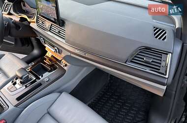 Внедорожник / Кроссовер Audi Q5 2022 в 