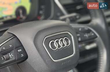 Внедорожник / Кроссовер Audi Q5 2018 в 