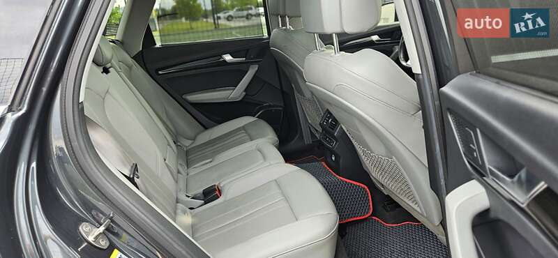 Внедорожник / Кроссовер Audi Q5 2018 в Мукачево