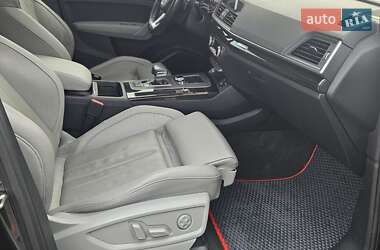Внедорожник / Кроссовер Audi Q5 2018 в 