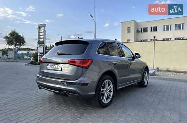 Внедорожник / Кроссовер Audi Q5 2015 в 