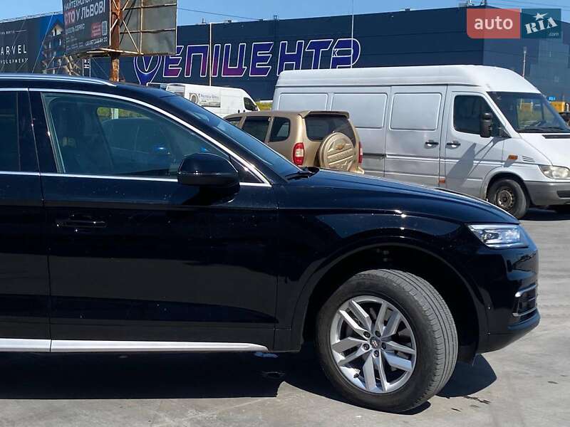 Внедорожник / Кроссовер Audi Q5 2019 в Львове