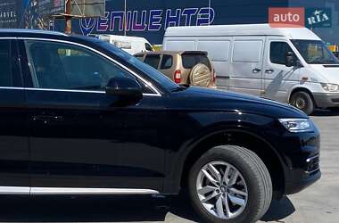 Внедорожник / Кроссовер Audi Q5 2019 в 