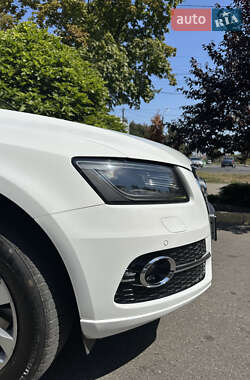 Внедорожник / Кроссовер Audi Q5 2016 в 