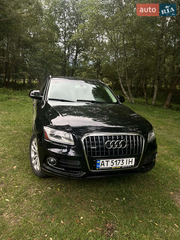 Позашляховик / Кросовер Audi Q5 2015 в Долині