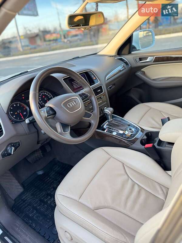 Внедорожник / Кроссовер Audi Q5 2012 в Одессе