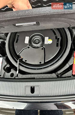 Внедорожник / Кроссовер Audi Q5 2021 в 