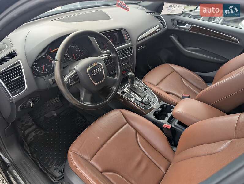 Внедорожник / Кроссовер Audi Q5 2012 в Ровно