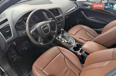 Внедорожник / Кроссовер Audi Q5 2012 в 