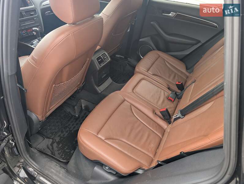 Внедорожник / Кроссовер Audi Q5 2012 в Ровно
