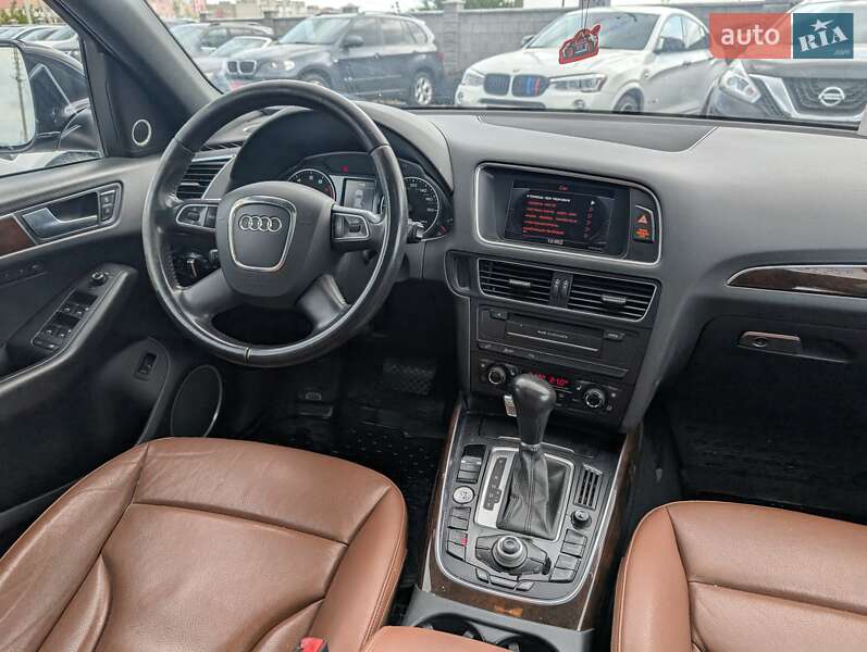 Внедорожник / Кроссовер Audi Q5 2012 в Ровно