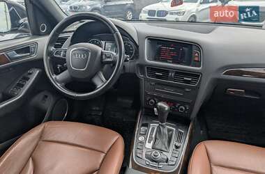 Внедорожник / Кроссовер Audi Q5 2012 в 