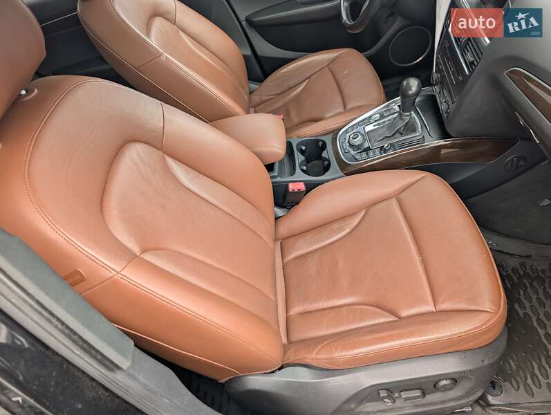 Внедорожник / Кроссовер Audi Q5 2012 в Ровно