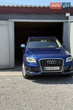 Внедорожник / Кроссовер Audi Q5 2015 в 