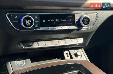 Внедорожник / Кроссовер Audi Q5 2022 в 