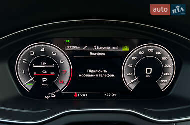 Внедорожник / Кроссовер Audi Q5 2022 в 