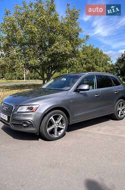 Внедорожник / Кроссовер Audi Q5 2015 в 