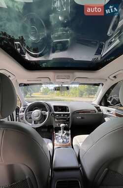 Внедорожник / Кроссовер Audi Q5 2015 в 