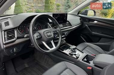 Внедорожник / Кроссовер Audi Q5 2023 в 