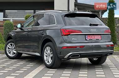 Внедорожник / Кроссовер Audi Q5 2023 в 