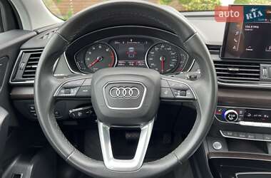 Внедорожник / Кроссовер Audi Q5 2023 в 
