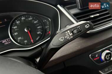 Внедорожник / Кроссовер Audi Q5 2023 в 