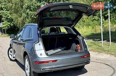 Внедорожник / Кроссовер Audi Q5 2019 в 