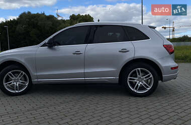 Внедорожник / Кроссовер Audi Q5 2015 в 