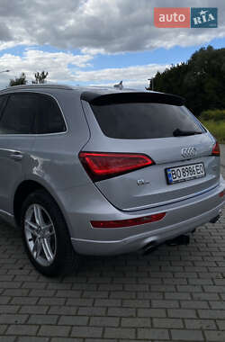 Внедорожник / Кроссовер Audi Q5 2015 в 
