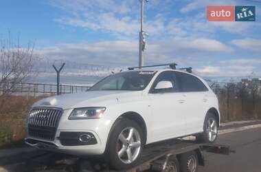 Внедорожник / Кроссовер Audi Q5 2016 в 