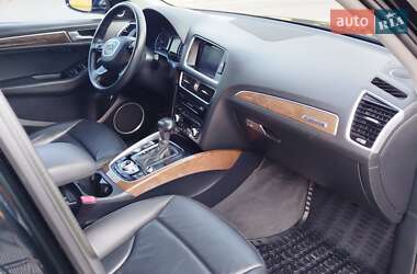 Позашляховик / Кросовер Audi Q5 2015 в 